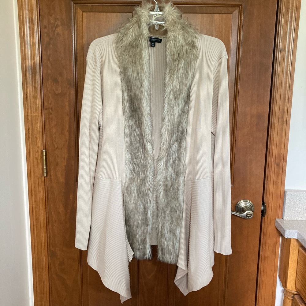 Signature Studio Woman Faux Fur Trim 3X Cardigan